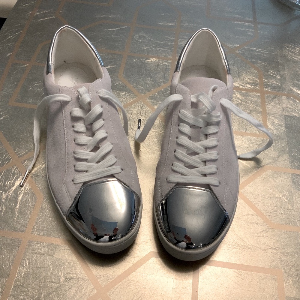 Michael Kors Silver Tip Shoes: The Must-Have Foot Wear 2025! 10M